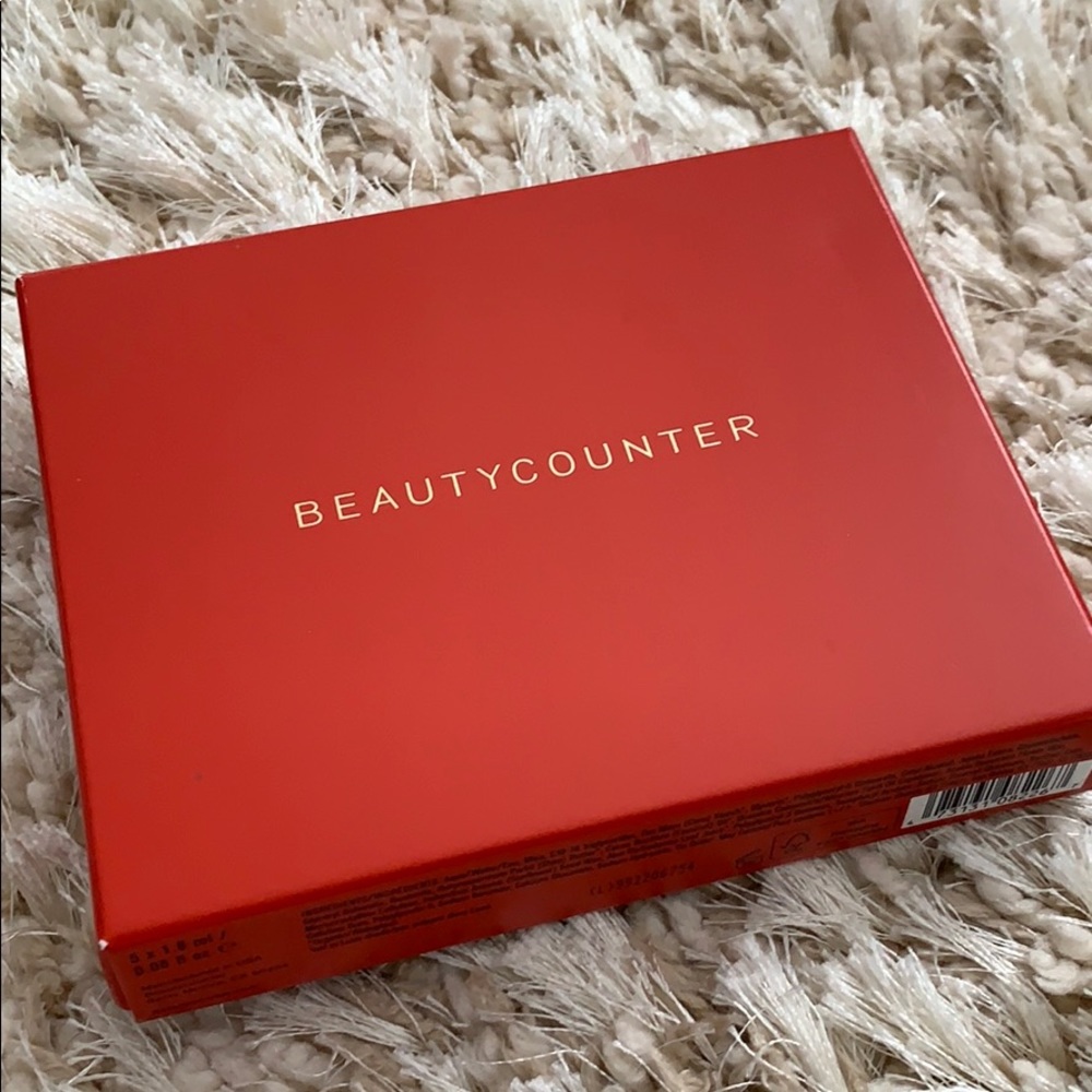 Beauty counter Holiday 2018 cream shadow set
